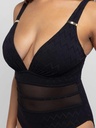 2_Eivissa_FXSU0028MI133-BK0001_5-DETAILS-25A_nn7y0m.jpg